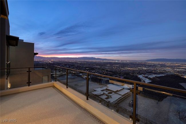 645 Overlook Rim Dr, House other with 4 bedrooms, 6 bathrooms and null parking in Henderson NV | Image 29