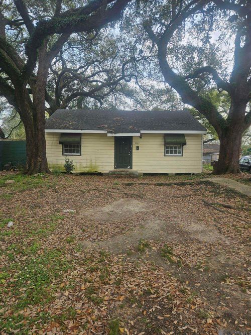 3322 Greenwell St, Baton Rouge, LA, 70805-2217 | Card Image