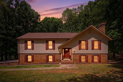 1031 Maple Leaf Ct, Forest, VA, 24551-4264 | Card Image
