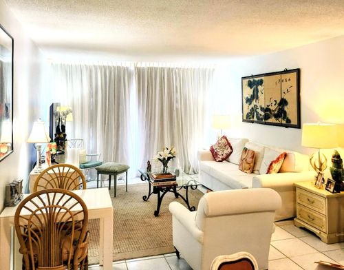 208-1801 S Flagler Drive, West Palm Beach, FL, 33401 | Card Image