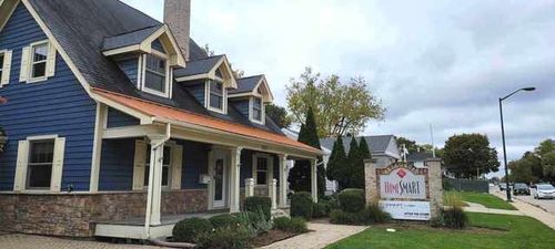 a-1003 W Main St, St. Charles, IL, 60174-1754 | Card Image