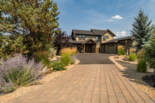 16585 Sw Wildhorse Ct, Powell Butte, OR, 97753-0459 | Card Image