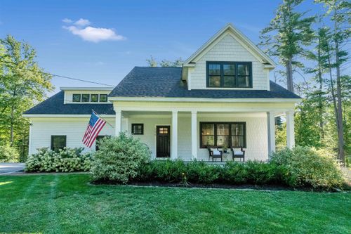 295 Chases Pond Rd, York, ME, 03909-5747 | Card Image