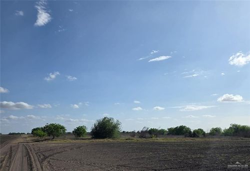 M 1st St, Edcouch, TX, 78538 | Card Image