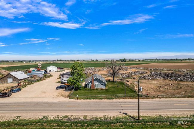 3750 E Kuna Rd, House other with 2 bedrooms, 2 bathrooms and 3 parking in Kuna ID | Image 6