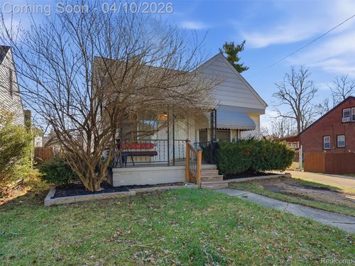 19470 Woodworth, Redford, MI, 48240-1532 | Card Image