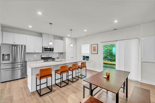 2e-410 Big Woods Drive, Poquoson, VA, 23662 | Card Image