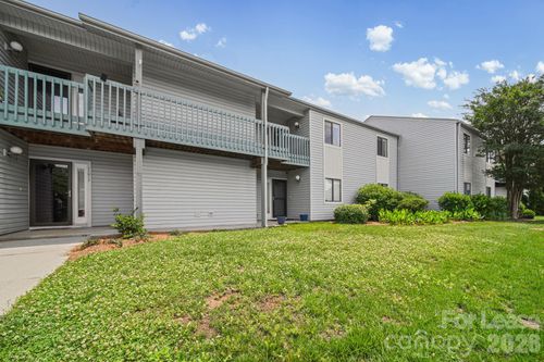 11023 Harrowfield Rd, Charlotte, NC, 28226-4480 | Card Image