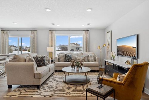 13709 Kaylemore Trl, Rosemount, MN, 55068-4865 | Card Image