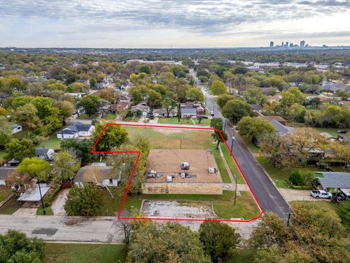 5550 Baylor Ave, River Oaks, TX, 76114-2552 | Card Image