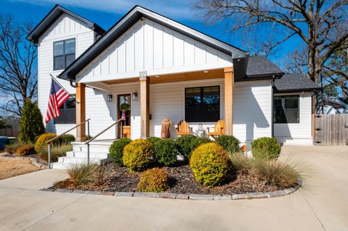 200 Pine Valley Rd, Little Rock, AR, 72207-4119 | Card Image