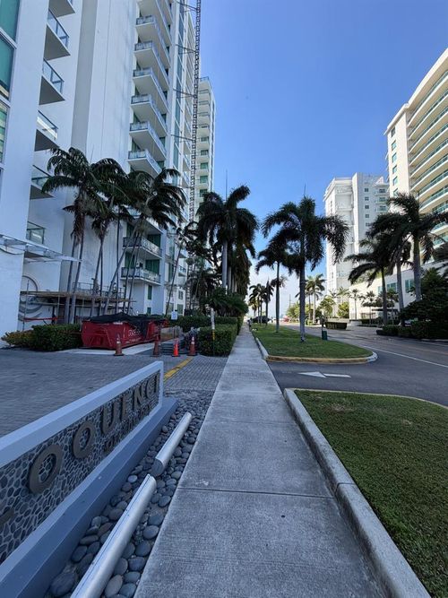 1506-7930 East Dr, North Bay Village, FL, 33141 | Card Image