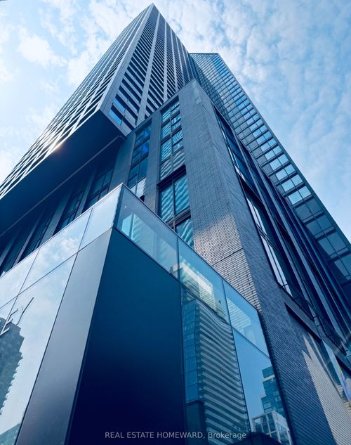 4505-8 Wellesley St W, Toronto, ON, M4Y0J5 | Card Image