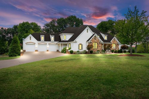 1702 Old Hillsboro Rd, Franklin, TN, 37069-4702 | Card Image