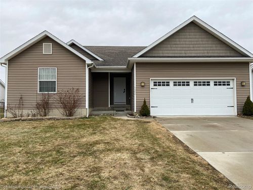 5284 Brookshire Dr, Almont, MI, 48003-8797 | Card Image
