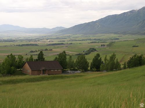 2666 Valley Vw W, Mendon, UT, 84325-9703 | Card Image