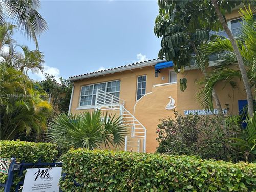 apt-2-8200 Harding Ave, Miami Beach, FL, 33141-5204 | Card Image
