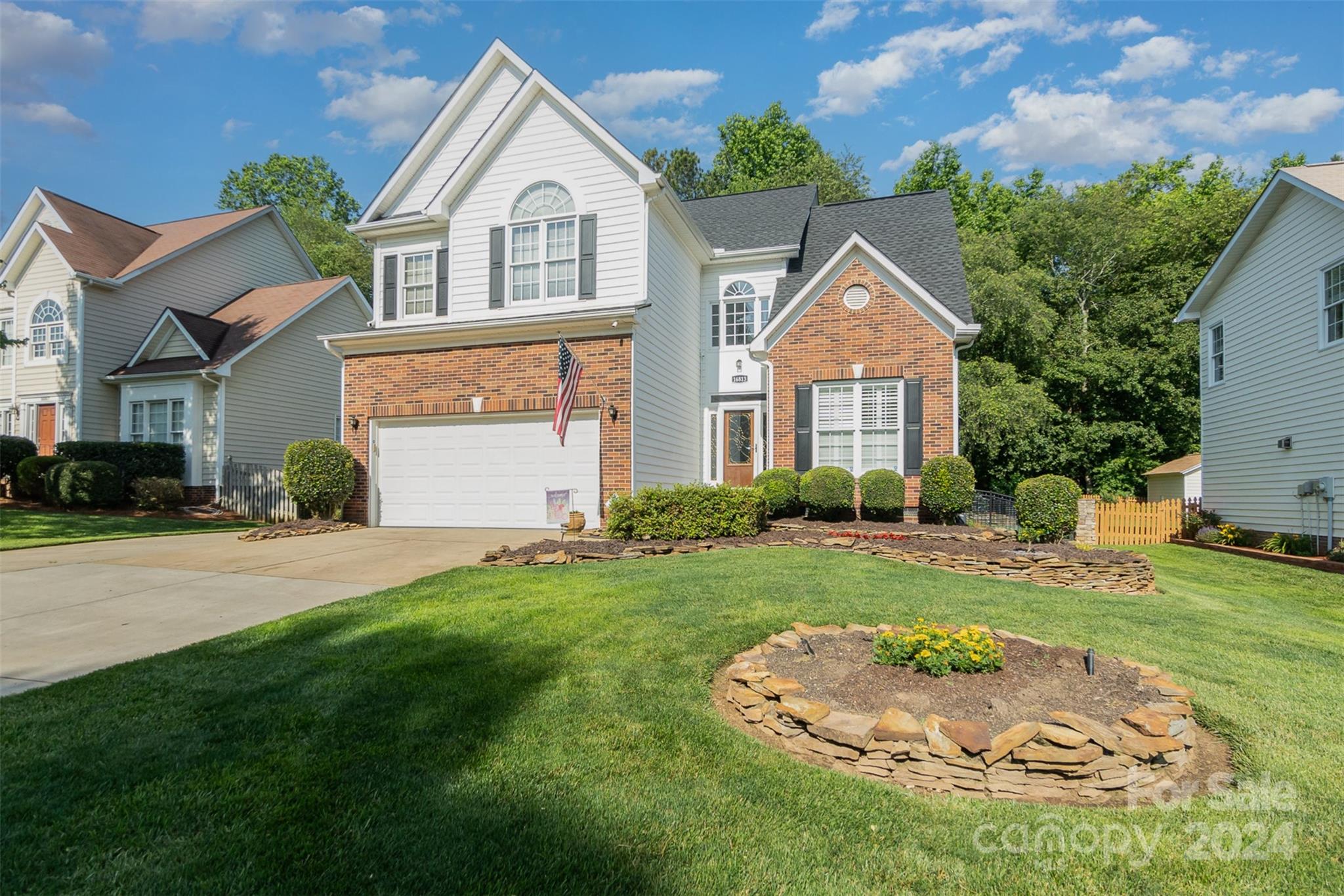 Hampton Crossing Dr, Huntersville, NC 28078