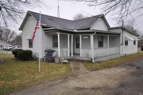 610 N Pursley Street, Farmland, IN, 47340 | Card Image