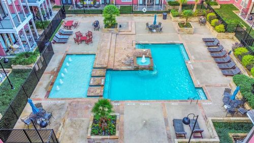 apt-436-2400 Mccue Rd, Houston, TX, 77056-5124 | Card Image