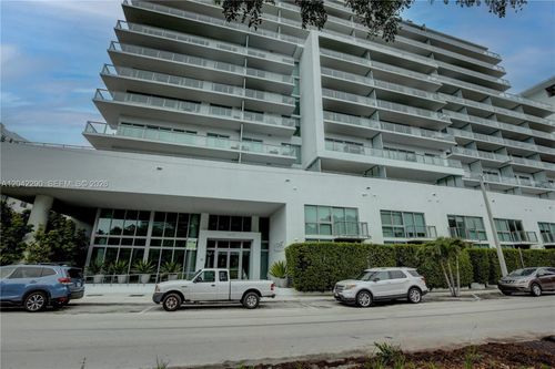 th-09-1600 Sw 1st Ave, Miami, FL, 33129-1114 | Card Image