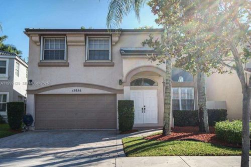 15856 Nw 12th Ct, Pembroke Pines, FL, 33028-1622 | Card Image