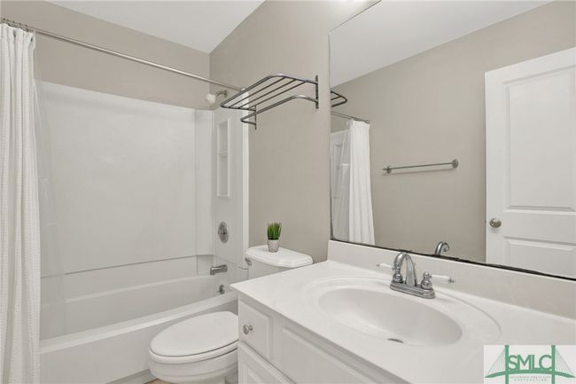 Guest Bathroom | Image 29