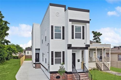 4229 Buchanan Street, New Orleans, LA, 70122 | Card Image