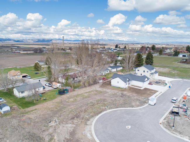 Aerial view featuring a residential view and a mountain view | Image 11