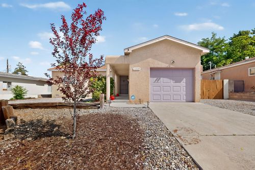 10209 Mesa Arriba Ave Ne, Albuquerque, NM, 87111-4926 | Card Image
