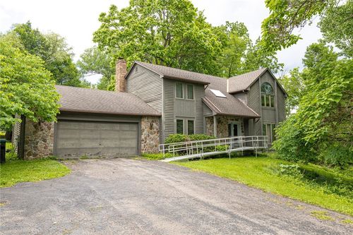 37 Freshfield Rise, Fairport, NY, 14450-2661 | Card Image