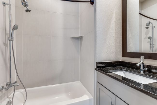 Full bathroom with bathing tub / shower combination and vanity | Image 24