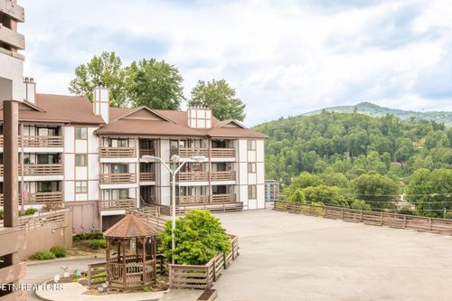 unit-206-616 Turkey Nest Rd, Gatlinburg, TN, 37738-3457 | Card Image