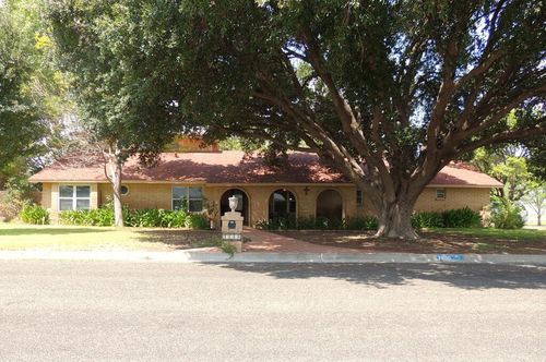 1600 W Panther St, Fort Stockton, TX, 79735-2504 | Card Image