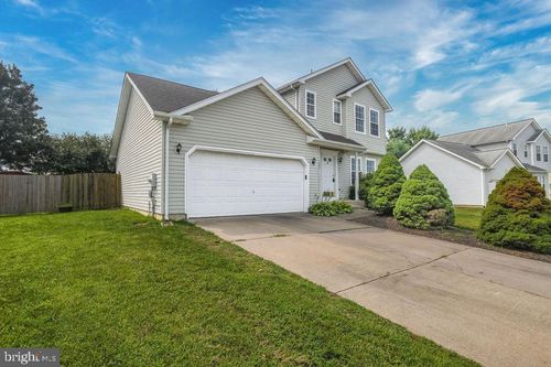 122 Sweetbay Ln, NEW CASTLE, DE, 19720-7676 | Card Image