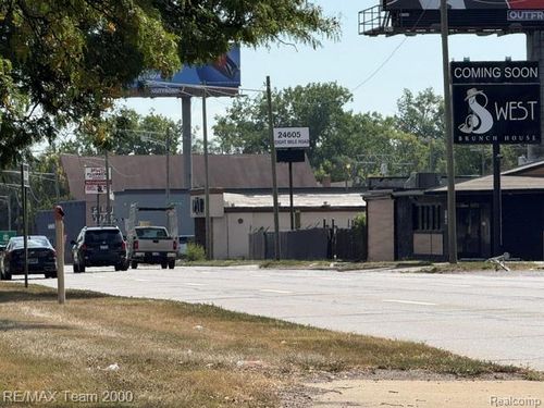 24605 W 8 Mile Road, Detroit, MI, 48219 | Card Image