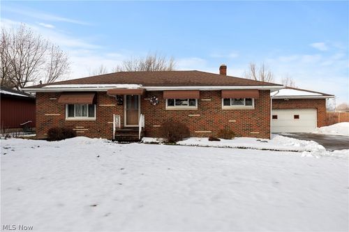 9242 W 130th St, Strongsville, OH, 44136-2703 | Card Image