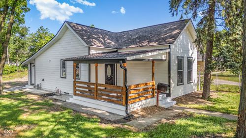 2710 N Sherman Dr, Indianapolis, IN, 46218-3047 | Card Image