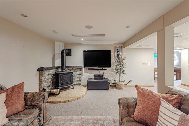 125 Woodlawn Ave, House other with 4 bedrooms, 2 bathrooms and 3 parking in Brantford ON | Image 44
