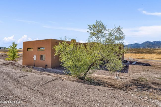 Back of Home 3 | Image 31