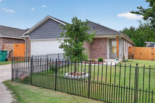 1320 Willowood Cir, Yukon, OK, 73099-0456 | Card Image