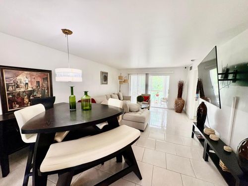 9261 Sunrise Lakes Blvd, Sunrise, FL, 33322-1381 | Card Image