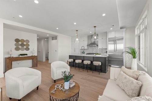 156 N Center St, Northville, MI, 48167-1492 | Card Image