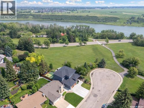 103 Saguenay Dr, Saskatoon, SK, S7K4M8 | Card Image