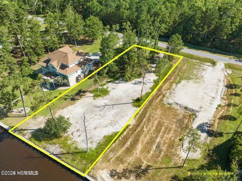 14 E Dowry Creek E, Belhaven, NC, 27810 | Card Image