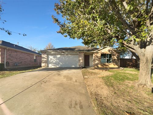 1600 Desperado Rd, Fort Worth, TX, 76131-5399 | Card Image