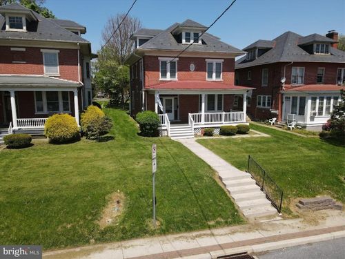 67 W Frederick St, MILLERSVILLE, PA, 17551-1909 | Card Image