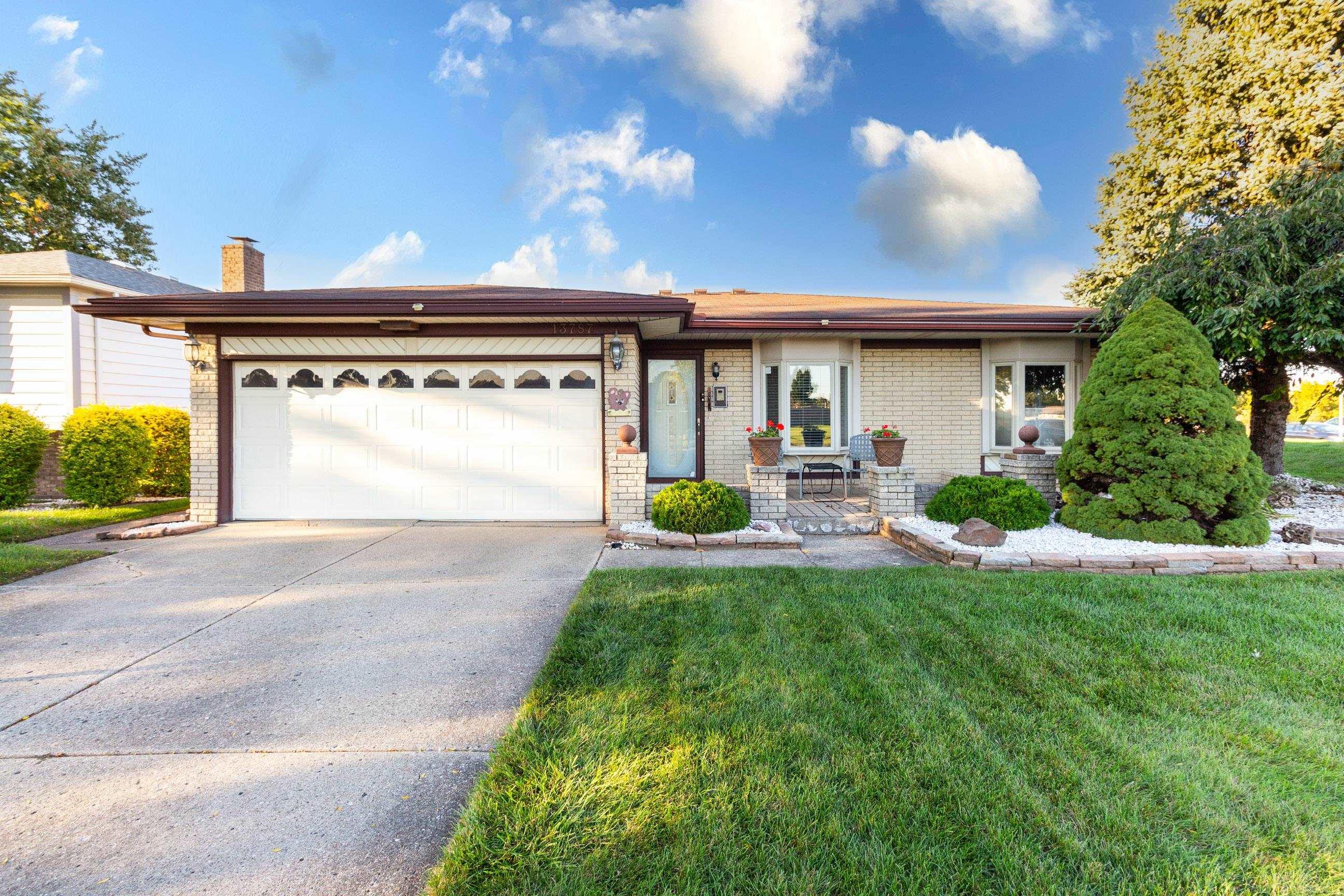 Brougham Dr, Sterling Heights, MI 48312