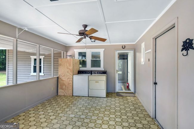 1069 Shellman Hammock Dr Ne, House other with 2 bedrooms, 2 bathrooms and null parking in Townsend GA | Image 5