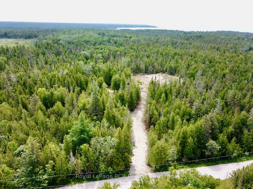 104 Little Pine Drive, Northern Bruce Peninsula, ON, N0H1W0 | Card Image